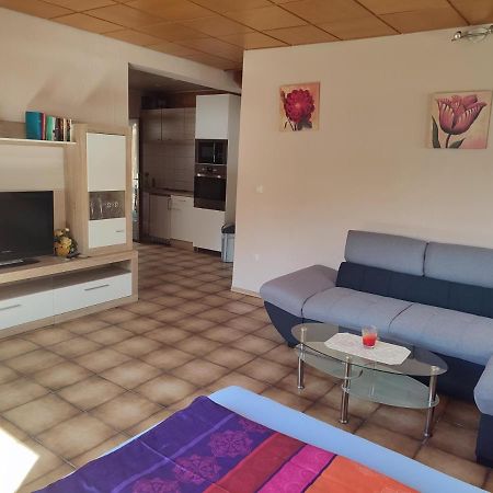 Appartement Am Waldesrand Gifhorn Bagian luar foto